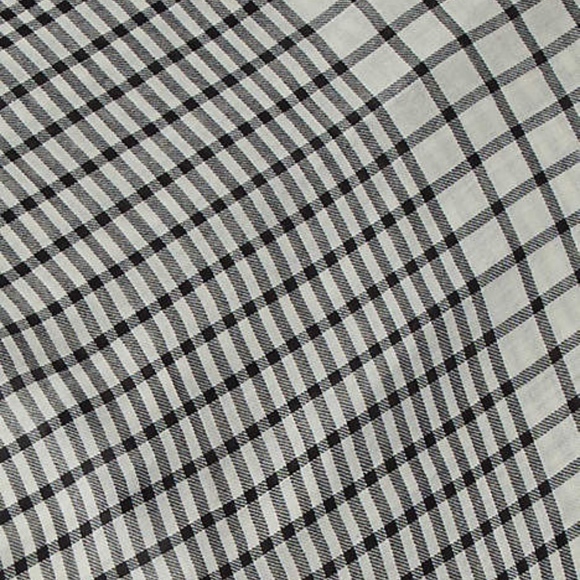 J. Jill - Gorgeous Gingham Triangle Scarf NWT - Picture 3 of 4